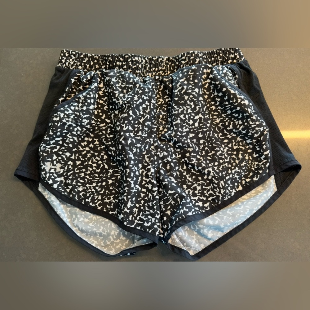 Under Armour Athletic Black and White Patterned Shorts